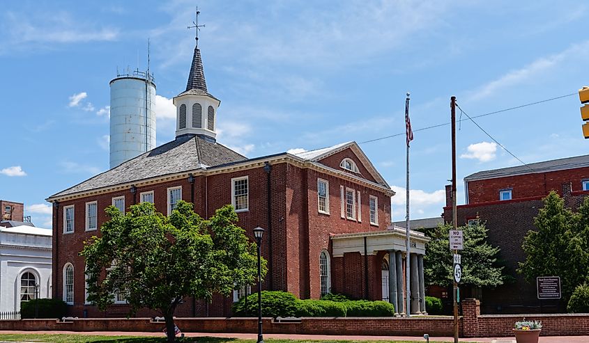 The old Salem County Courthouse, built in 1735, is the oldest active courthouse in New Jersey 