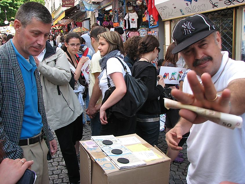 A photo of a gambling stand in Paris. Source: Wikimedia/Public Domain