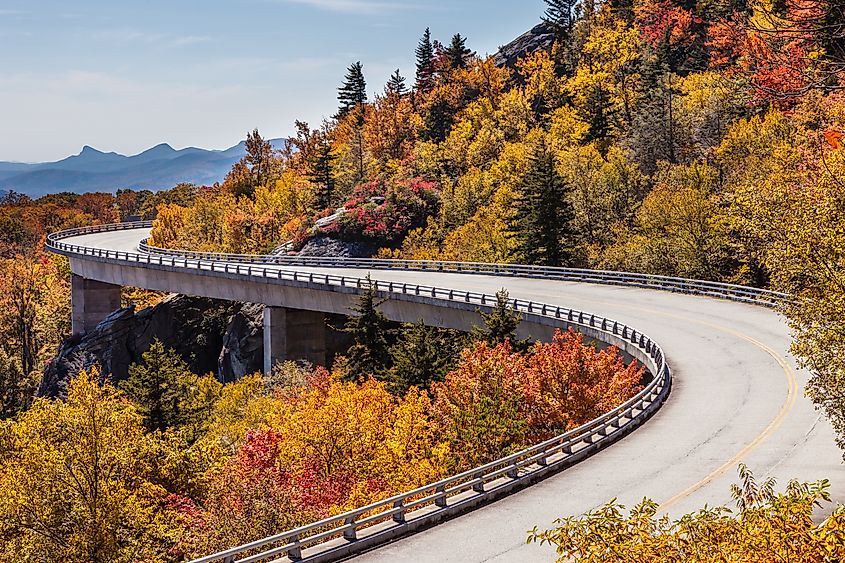 Fall scenery along the Blue Ridge Parkway in Virginia.