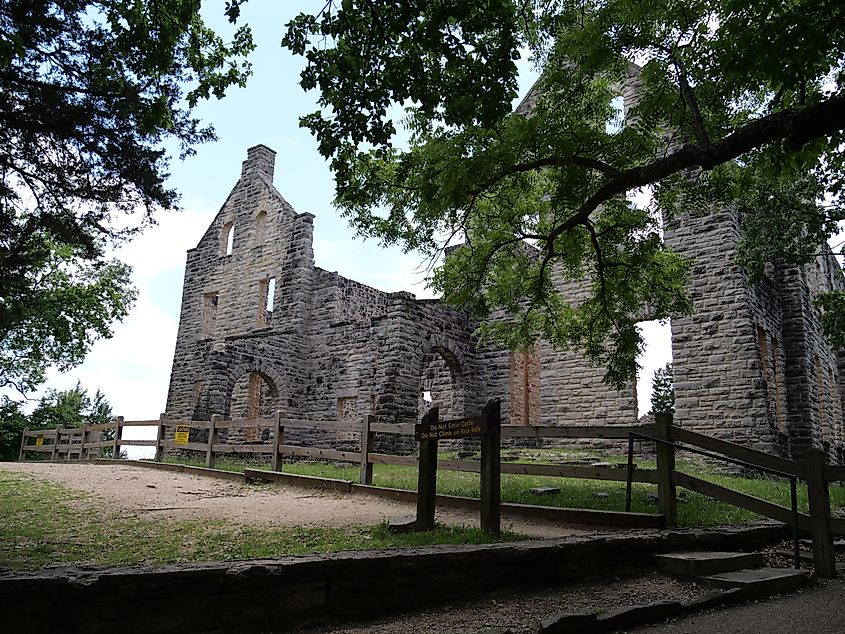 Ha Ha Tonka State Park Castle Ruins Near Lake of the Ozarks. Editorial credit: Matt Fowler KC / Shutterstock.com