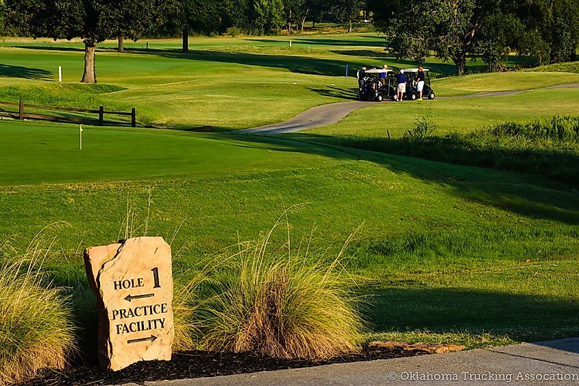 Cherokee Hills Golf Club (Credit: Oklahoma Truckers Association via Flickr)