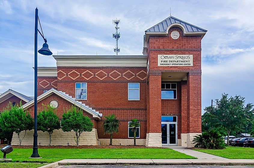 Ocean Springs, Mississippi: The Ocean Springs Fire Department and Emergency Operations Center building.