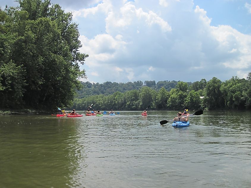 Kayakers at the Muskingum River.