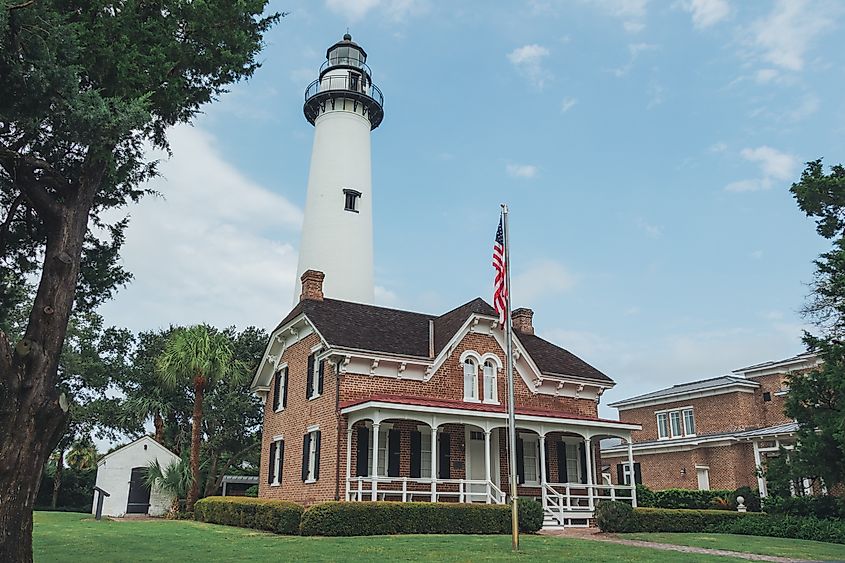 The historic landmark lighthouse on Saint Simons Island. Editorial credit: SR Productions / Shutterstock.com