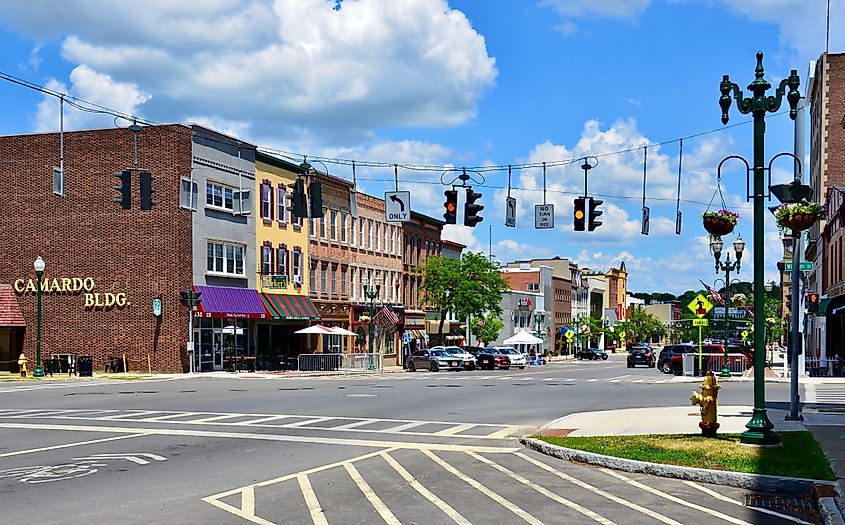 Street view of Auburn, New York, USA. Editorial credit: PQK / Shutterstock.com