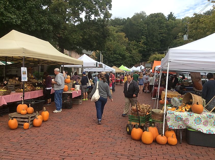 Seasonal Saturday Farmers Market on North Main Street, Granville, Ohio