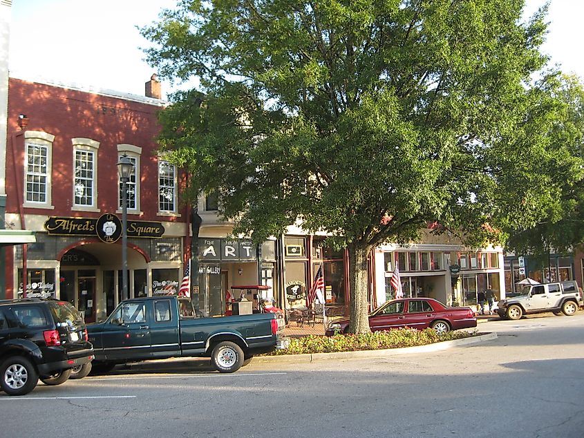 East Public Square in downtown Washington, Georgia.