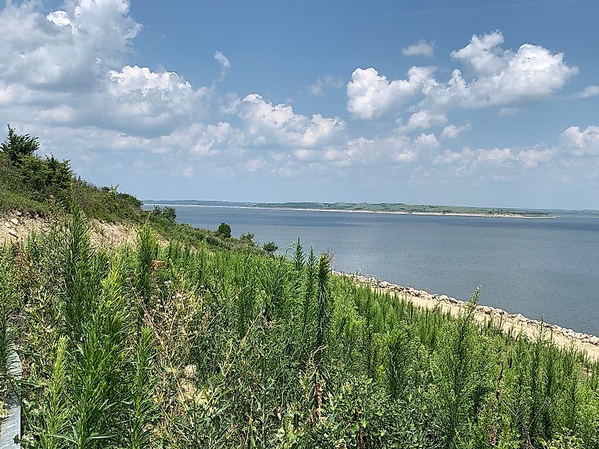 Western shore of Tuttle Creek Lake.