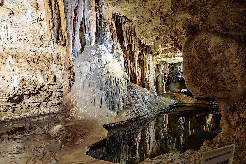 Wisconsin's Cave of the Mounds