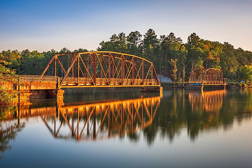 Highway 123 Fishing Pier in Westminster, South Carolina, USA.