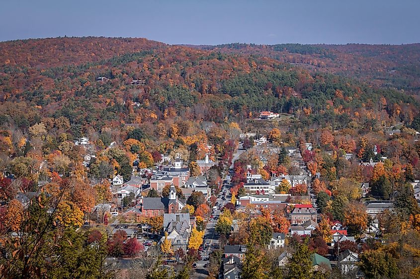 8 Picture Perfect Towns In The Poconos WorldAtlas   Adobestock 387574522 