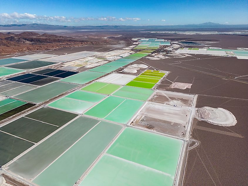 Lithium fields in the Atacama Desert in Chile, South America (Freedom_wanted via Shutterstock)