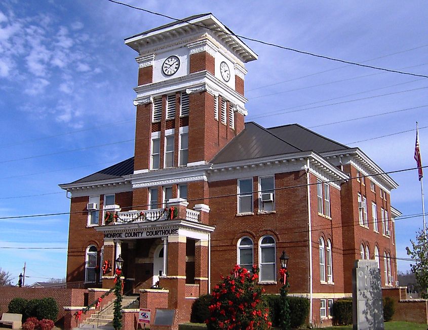 View of the Monroe County Courthouse in Madisonville, Tennessee.