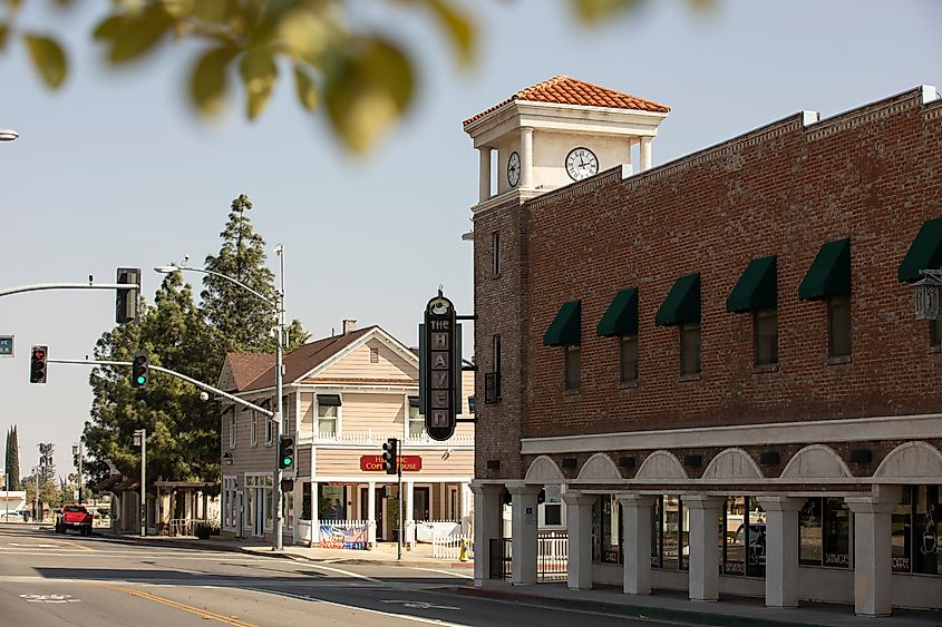 6 Budget-Friendly Towns in Southern California for Retirees - WorldAtlas