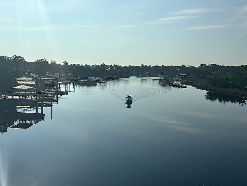 View of boat coming home in Steinhachee. Image credit Jason Phillips.