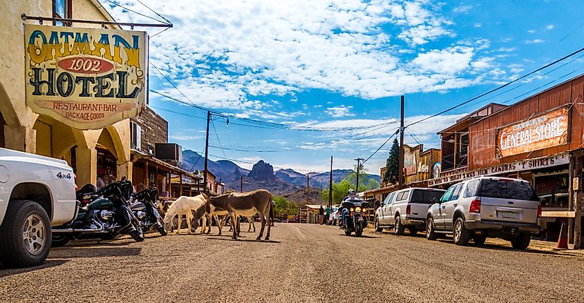 Oatman, Arizona: Panoramic view of the historic ghost town in Arizona, USA. Picture taken during a motorcycle road trip through the western US states.