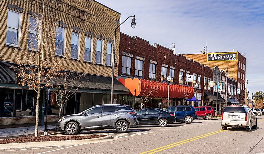 Downtown Sanford, North Carolina. Image credit Wileydoc via Shutterstock