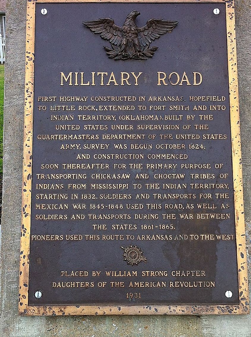 Historic marker in Marion noting that Military Road (US 64) was used for the Trail of Tears