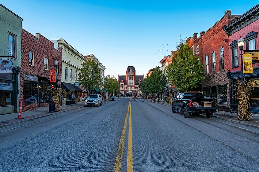 Brick buildings along the main street in Bardstown, Kentucky