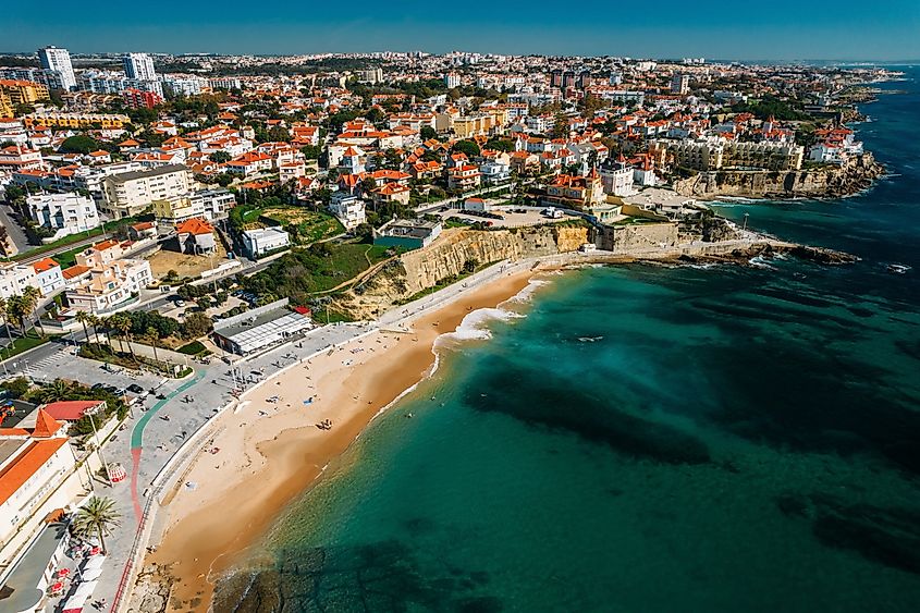 Aerial view of the pedestrian promenade in Estoril, Lisbon