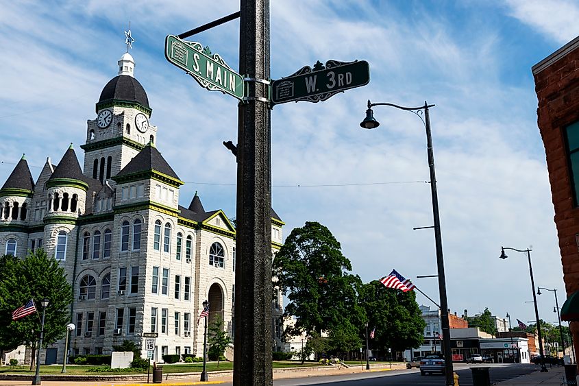 View of the main street with the Jasper County Courthouse in Carthage, Missouri.