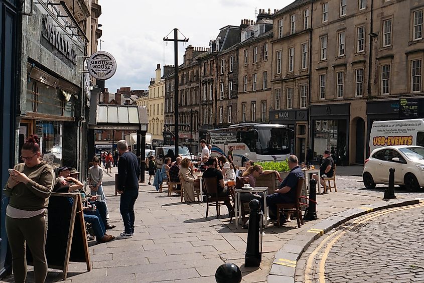 People enjoying outdoor dining in Stirling, Scotland.