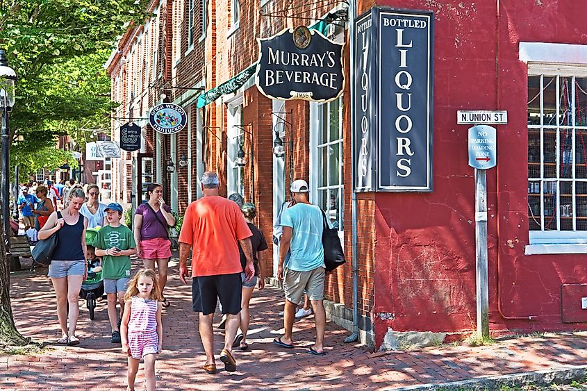 The town of Nantucket is home to an eclectic range of shops. Editorial credit: Mystic Stock Photography / Shutterstock.com