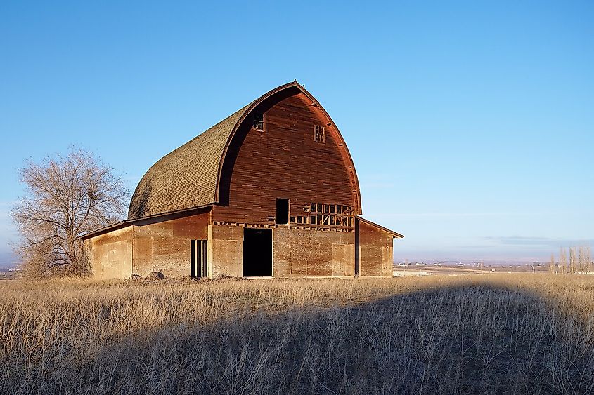 Rustic barn in Sunnyside, Washington.