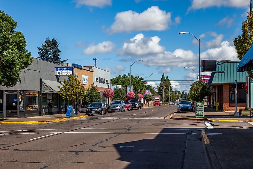 Main Street in the city center of Lebanon, Oregon. Editorial credit: Victoria Ditkovsky / Shutterstock.com