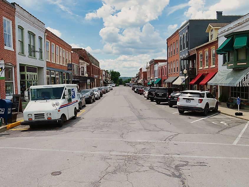 Downtown Main Street in Weston, MO. Editorial credit: Matt Fowler KC / Shutterstock.com