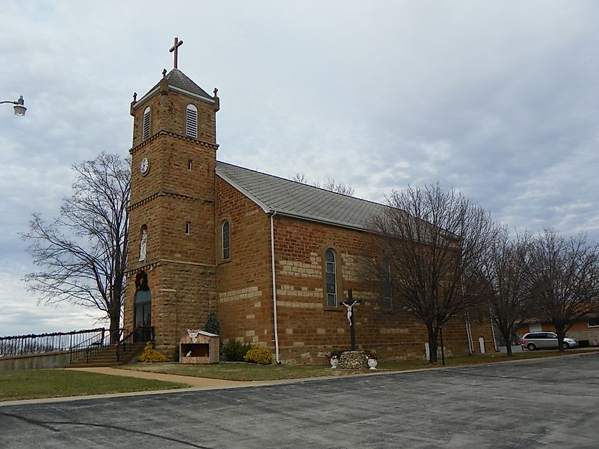 Weingarten, Missouri. In Wikipedia. https://en.wikipedia.org/wiki/Weingarten,_Missouri By Markkaempfer - From my camera, CC BY-SA 3.0, https://commons.wikimedia.org/w/index.php?curid=30380271