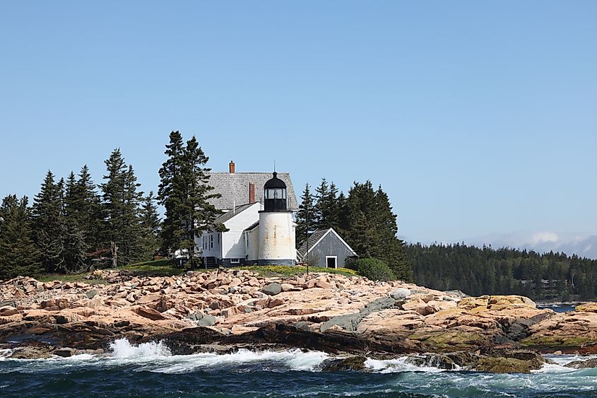 Winter Harbor lighthouse in Maine