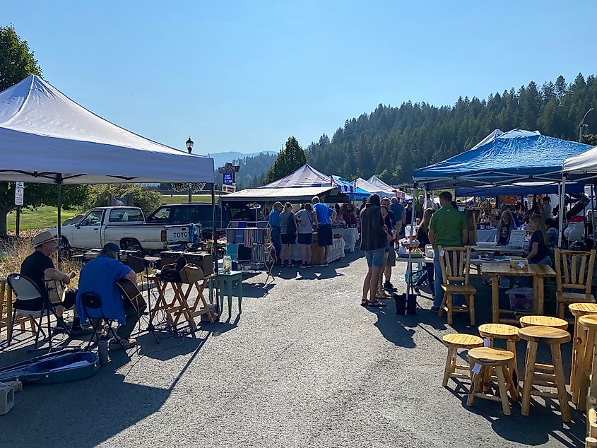 Bonners Ferry's well-attended Saturday morning farmer's market.