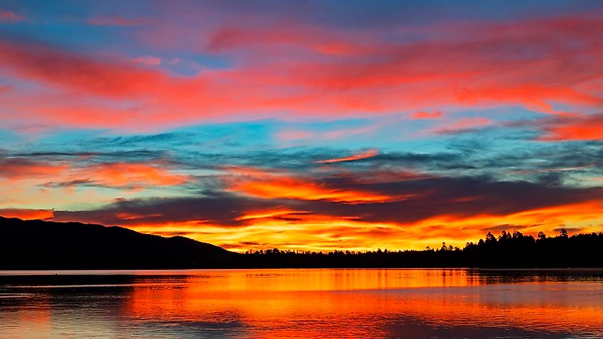 Sunrise at Big Bear Lake in California