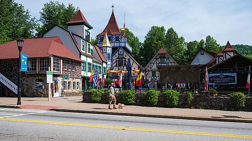 Helen, Georgia, USA: Cityscape featuring Bavarian-style architecture in this small mountain town in the northeast region of the state.