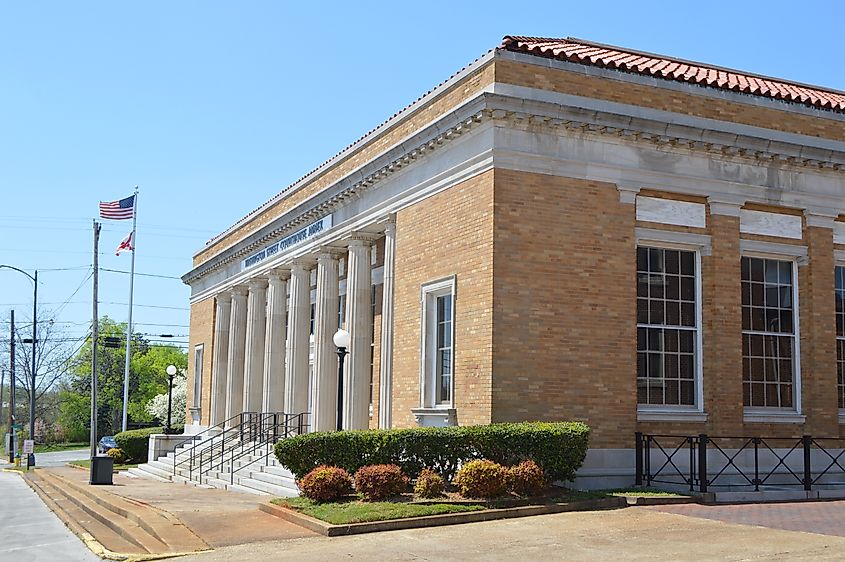 Former Post Office in Athens, Alabama.