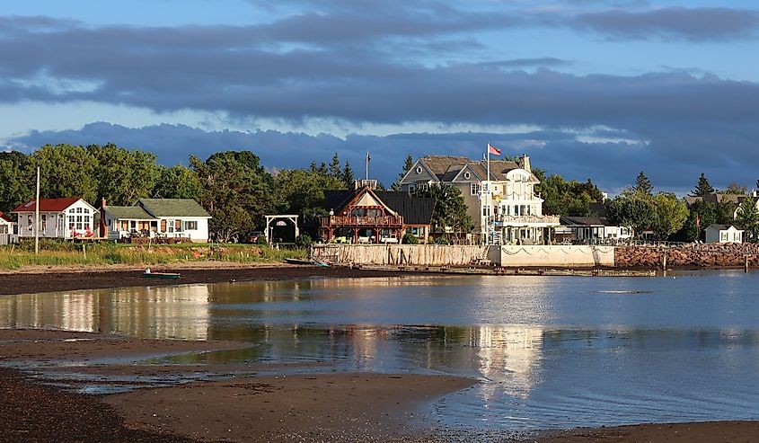 Pointe du Chene Range Rear Lighthouse, Parlee Beach, Provincial Park is a provincial park located in Shediac, New Brunswick, Canada