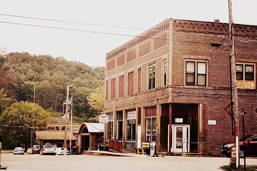Street view in Van Buren, Missouri.