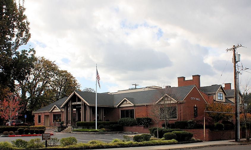 Oregon City City Hall, a stately building with classic architectural features, located in the heart of the city, reflecting the civic pride and history of the community.