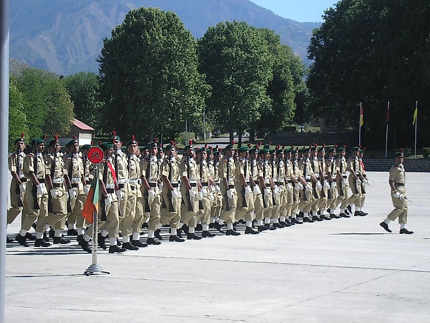 Pakistan troops on parade at the Pakistan Military Academy. Credit Wikimeida: Muhammadoweis