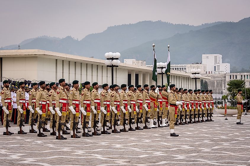 Guard of Honor Battalion of the Pakistan Army, during the official ceremony at the Aiwan-e-Sadr Presidential Palace. Credit Shutterstock: Mirko Kuzmanovic.