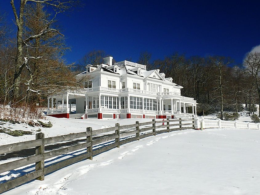 Flat Top Manor at Moses H. Cone Memorial Park, located near the town of Blowing Rock on the Blue Ridge Parkway in Watauga County, North Carolina, USA. 