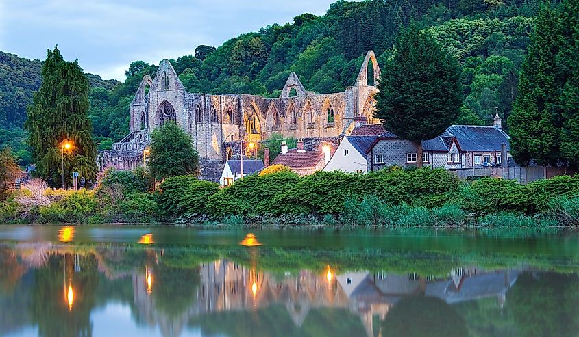 Tintern Abbey, Wye Valley, Monmouthshire, Gwent, South East Wales, UK