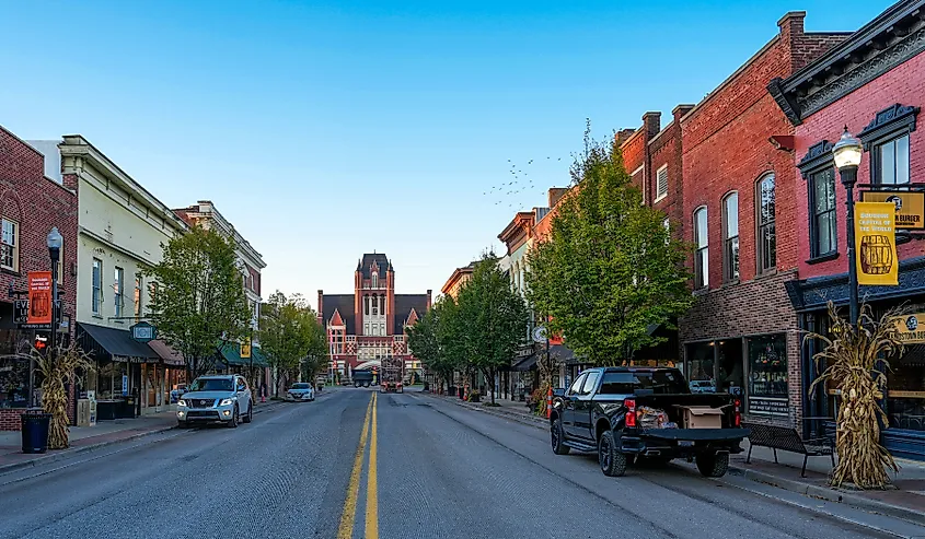Brick buildings along the main street in Bardstown, Kentucky.