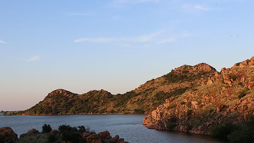 Quartz Mountain on a clear summer day