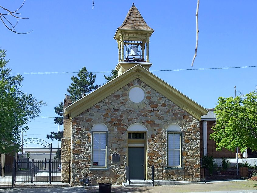 Tooele, Utah. In Wikipedia. https://en.wikipedia.org/wiki/Tooele,_Utah By Tricia Simpson - Own work, CC BY-SA 3.0, https://commons.wikimedia.org/w/index.php?curid=10347452