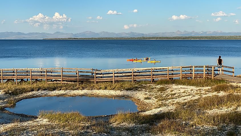 Lakeside Spring and Yellowstone Lake in West Thumb Geyser Basin. 