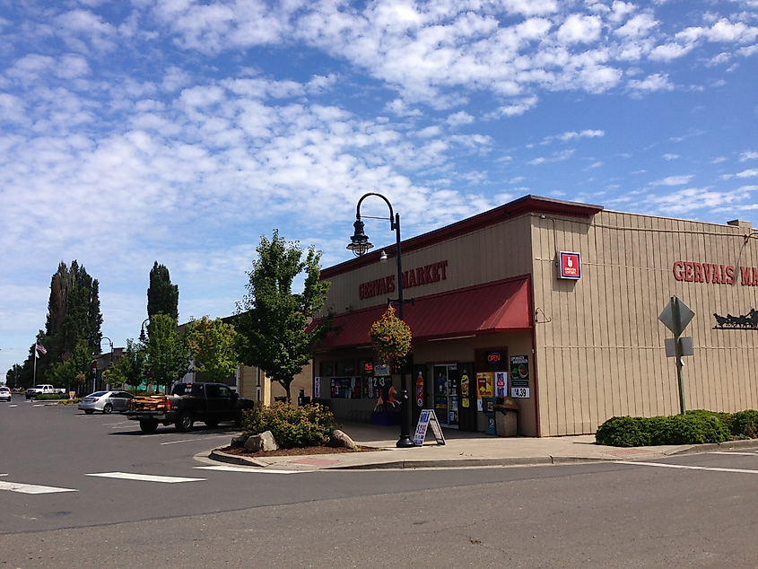 Fourth Street in downtown Gervais, Oregon