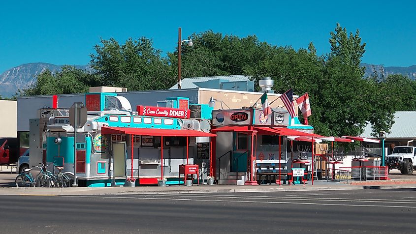 Cross Country Diner in Hurricane, Utah. Editorial credit: Christophe KLEBERT / Shutterstock.com