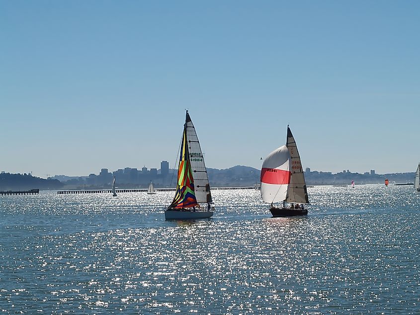 Two sailboats on the San Francisco Bay 